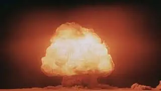 Did Oppenheimer Movie Use A Real Bomb!?  (Christopher Nolan)
