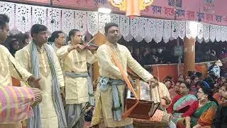 ১) পতিত পাবন সম্প্রদায়, যশোর। অঙ্গন: লক্ষ্মী মন্ডপ,মানিকগঞ্জ,বাংলাদেশ।