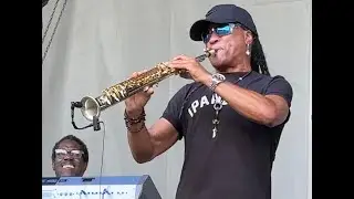 Funky jazz! MARION MEADOWS plays live at the NJ 'Jazz in the Park' festival, Aug. 2025
