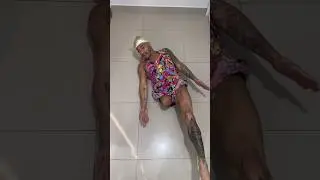 AGORA TODO MUNDO AMA A BARBIE N&Eacute;? 😐😂