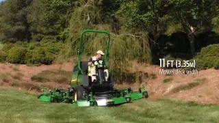 Wide-Area Mower in Small Spaces | John Deere 1600 Turbo Series III