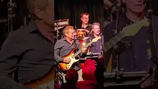 Santa Fe and the Fat City Horns(5)