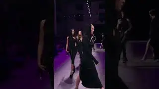 Versace ss23 #versace #fashionweek #runway #donatellaversace #huatecouture #parisfashionweek
