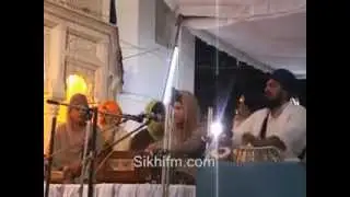 Bibi Kulwinder Kaur (Jammu) -Oudham Karo Karaavahu Thaakur Paekhath Saadhhoo Sang - India 2004