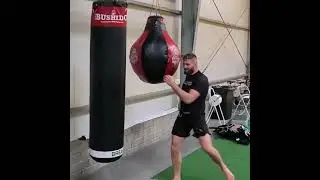 Jan blchowicz show powerful leg kicks to the bag #ufc #mma #janblachowicz