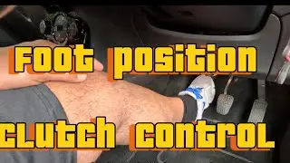 Foot position clutch control for manoeuvres .