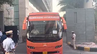SRH Cricket Team Convoy at Park Hotel, Hyd | SRH Vs PSK 2023