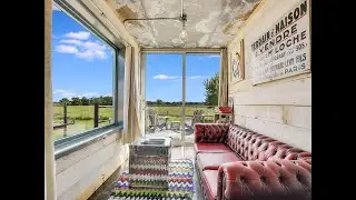 FLOPHOUZE  SHIPPING CONTAINER HOTEL   Houze 6