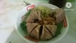 ###makan#bakso#yuk#ambulance manyus#