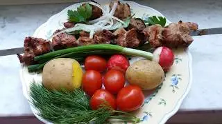 Очень вкусный и легкий рецепт шашлыка.