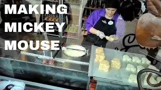 Making Mickey Mouse Rice Krispy Treats in Disney Springs