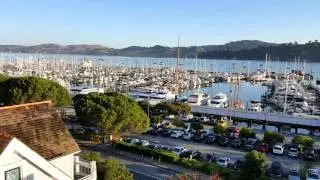 Casa Madrona walk from cottage down to street