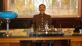 How to sleep like a dictator