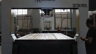 AKOMAC - 200 ton Hydraulic Portal Type Presses -  Straightening Presses