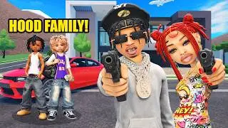 I Made A REALISTIC HOOD FAMILY With My GIRLFRIEND In LIFETOGETHER RP.. We Had BAD KIDS!!
