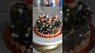 #cake #cakedecoration #designcake #cakedecorating #designcake #bollywood