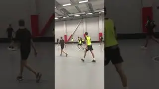 Innebandy&ouml;vning  - uppv&auml;rmnings&ouml;vning - Doppboll