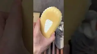 В НАШЕМ МАГАЗИНЕ невероятно удобные кроссовки Adidas Yeezy. Ссылка на магазин в шапке профиля
