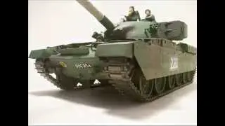 1/35th scale model tanks Challenger 2 M1A1 & M1A2