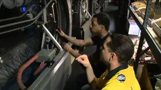 Rob Do My Job: Lucky Strike Bowling Alley