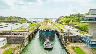Discover the AMAZING Process of PANAMA CANAL Ship Passage