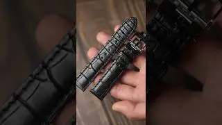 What is an alligator strap on a watch?