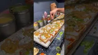 Triple layer loaded Sandwich of Ahmedabad || 1 kg Ke sandwich mai daala jata hai 500kg paneer ||