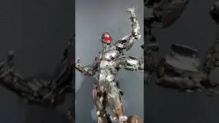 XM Studios Ultron Remote Light Mod with SOAP Reactor Marvel Avengers 1/4 Scale Statue