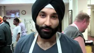 Sikh Temple of Wisconsin Youth Group serving the homeless in Milwaukee