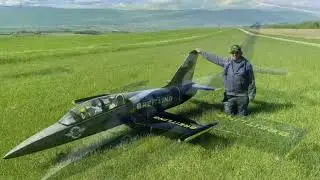 Premier vol du L-39  tomahawk albatros 270