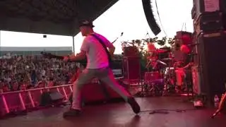Deep Wound-J Mascis, Scott Helland, Lou Barlow, Michigan FH Amphitheatre