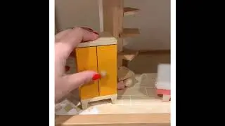 #mansion #woodentoys #momlife #pretendplay #preschoollife #toddlermom #kidstoys #toyblog #toyideas