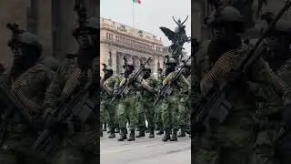 #FuerzasEspeciales de tu en el #Desfile20Noviembre #2022 #Revoluci&oacute;nMexicana #gafes #sedena #viral