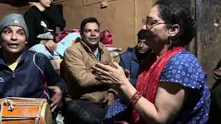 कान्हा की दिवानी बनजाऊंगी #haribol #krishnabhajan #harikirtannaam 🙇🏻‍♀️🙏🏻😊