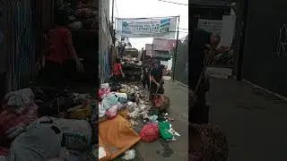 Pembersihan sampah Ciledug