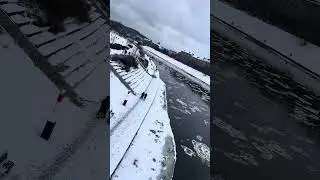 Nature&rsquo;s cold chemistry at work. #nerisriver #vilnius #naturelovers #travel #lithuania #snow #enjoy