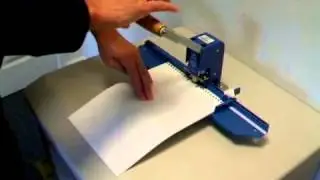 Thumb Cut Punch & Corner Rounder