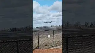 PSA Airlines as American Eagle flight 5298 landing in gusty winds at Lexington from Charlotte, NC