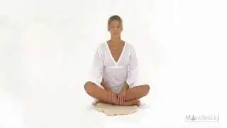 Maya in Yoga Action - Detox & Destress - kundalini yoga