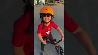 Orange bike - biking // Summer life in Canada