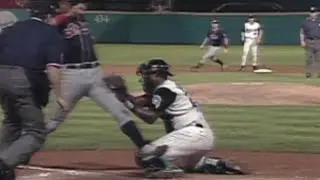 1997 WS Gm7: Renteria nails Alomar at home in 9th