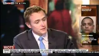 UK Riot 2011: Gavin McKenna (T.A.G. - Mentor) & Tom Parmenter (Sky Correspondent)