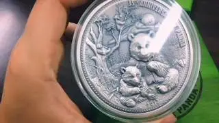 2017 8 oz Silver Panda Fiji $5 Coin Antiqued (In Cap,w/Box&COA) - 35th Anniv. of Panda
