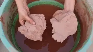 Pure Red Clay Crumbling in Water 💦💦