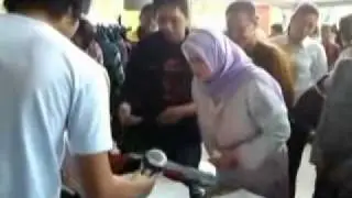 CBS Dan Puan Seri Norainee Abdul Rahman.flv