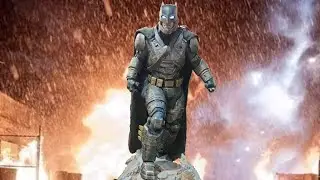 Armored Batman Premium Format&trade; Figure by Sideshow Collectibles Unboxing