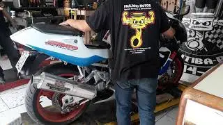 Equipe Paulinho Motos... SRAD 750