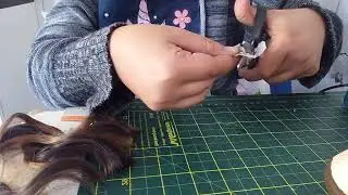 Peruca pra boneca em geral utilizando alongamento sem costura