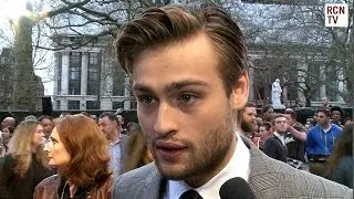 Douglas Booth Interview Noah London Premiere