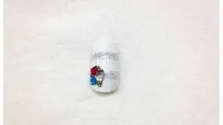 Easy Memorial Day Nail Design